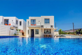 Oniros 2 by Prestige Bookings